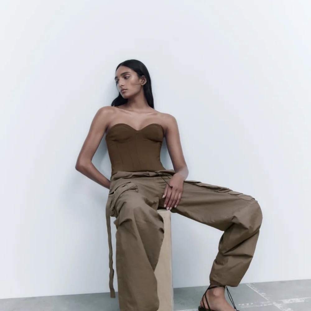 CORSET TOP - Picture 3 of 9